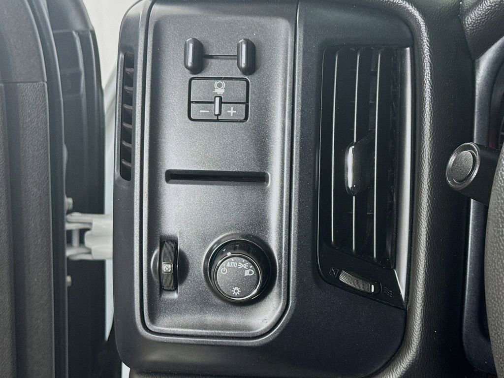 Used 2017 Chevrolet Silverado 2500 W/T w/ WT Convenience Package RWD image 10