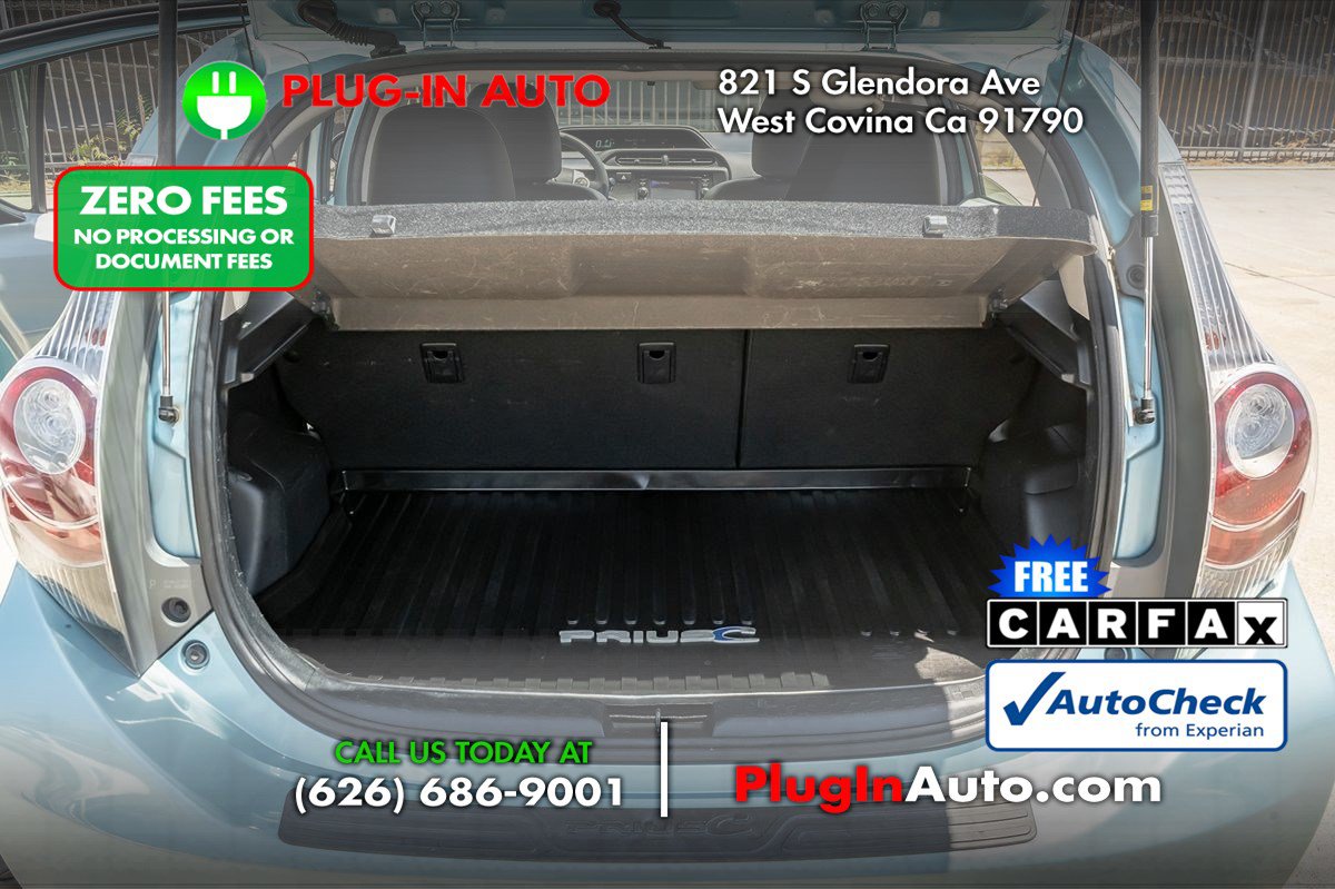 Used 2012 Toyota Prius C Four FWD image 10
