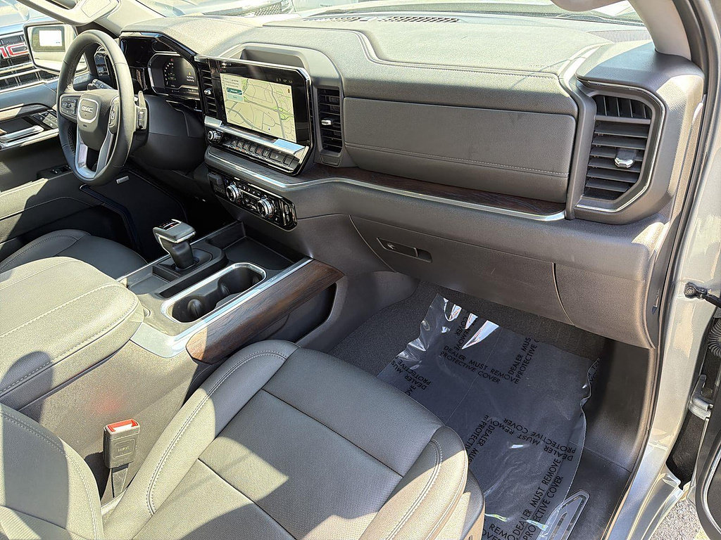 Used 2024 GMC Sierra 1500 SLT w/ SLT Premium Plus Package AWD/4WD image 28