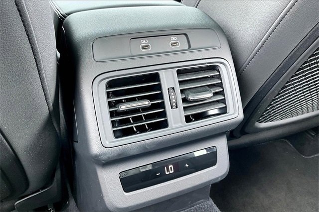 Used 2025 Audi Q5 Premium image 25