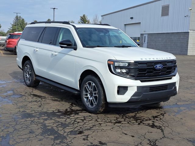 New 2026 Ford Expedition Max Active image 25