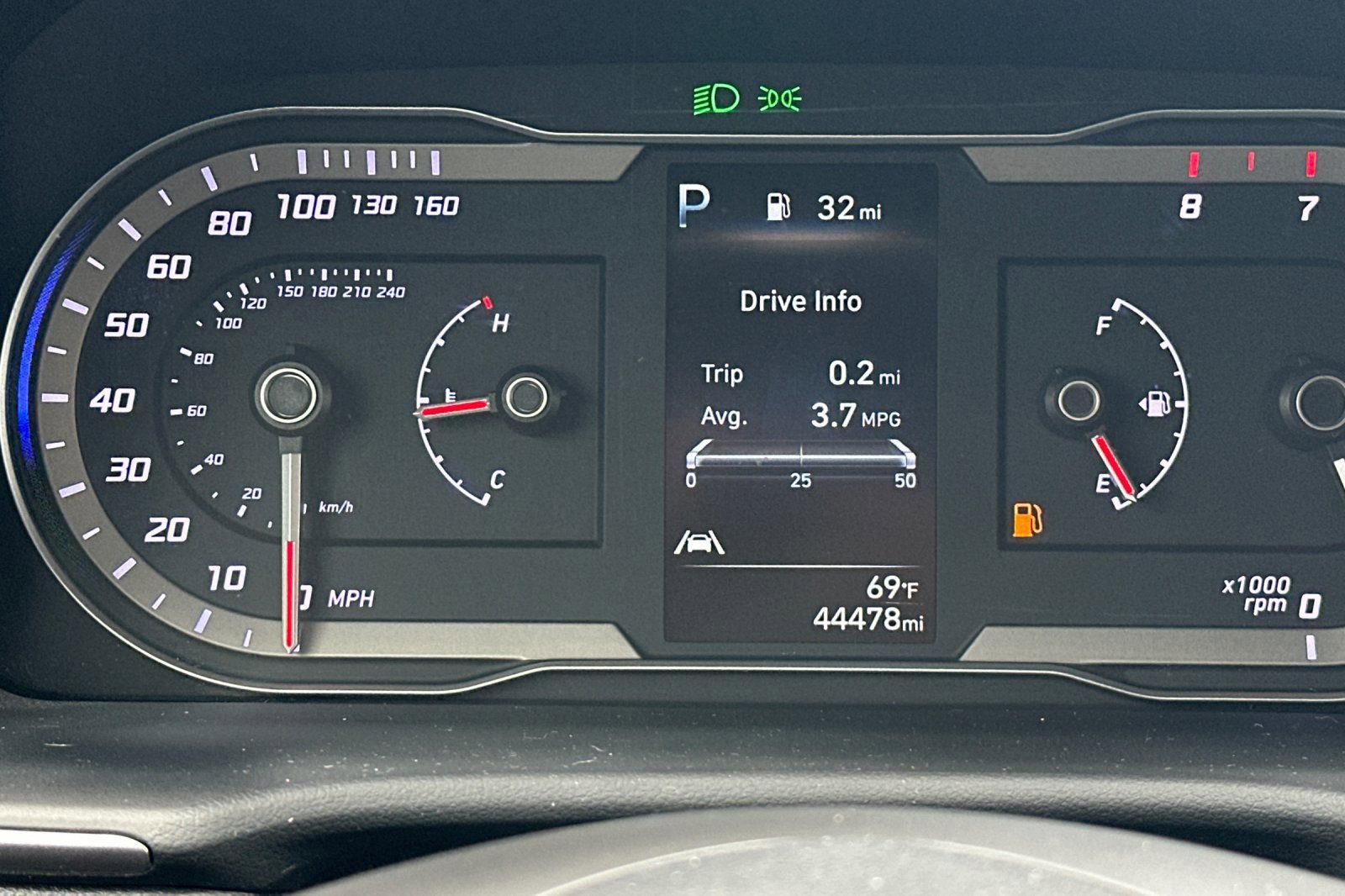 Used 2024 Hyundai Santa Cruz SE AWD/4WD image 26