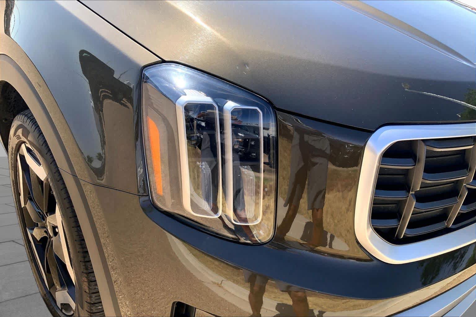 Certified 2025 Kia Telluride S AWD/4WD image 36