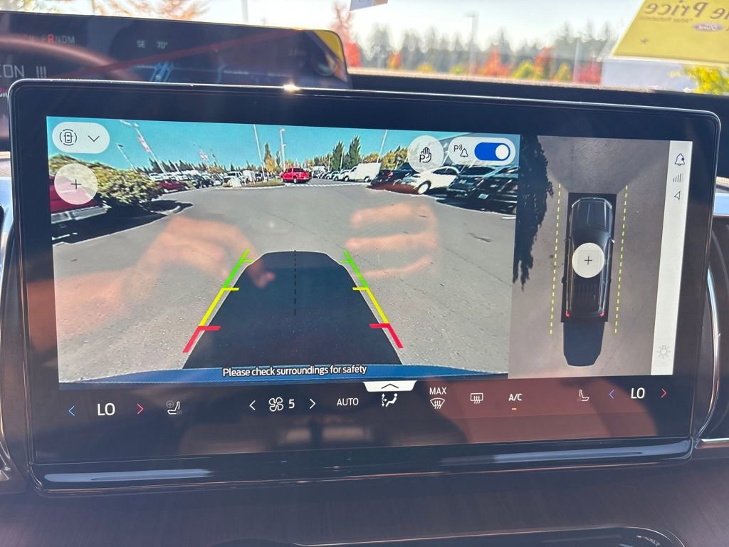 New 2025 Ford Expedition Max King Ranch image 16