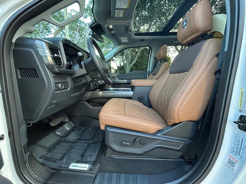 Used 2025 Ford F250 Lariat w/ Lariat Ultimate Package image 10