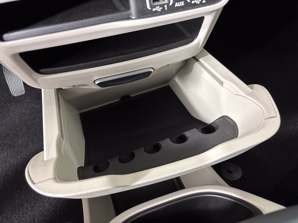 Used 2024 Chrysler Pacifica Touring-L w/ Road Tripper Package AWD/4WD image 34