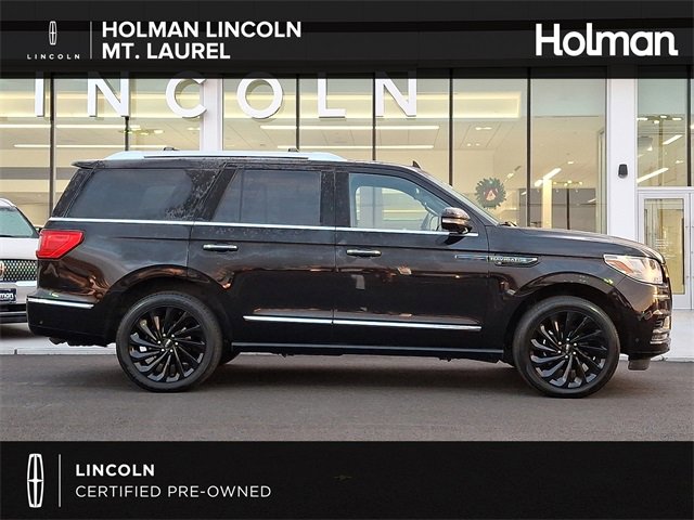 Certified 2021 Lincoln Navigator Reserve image 1