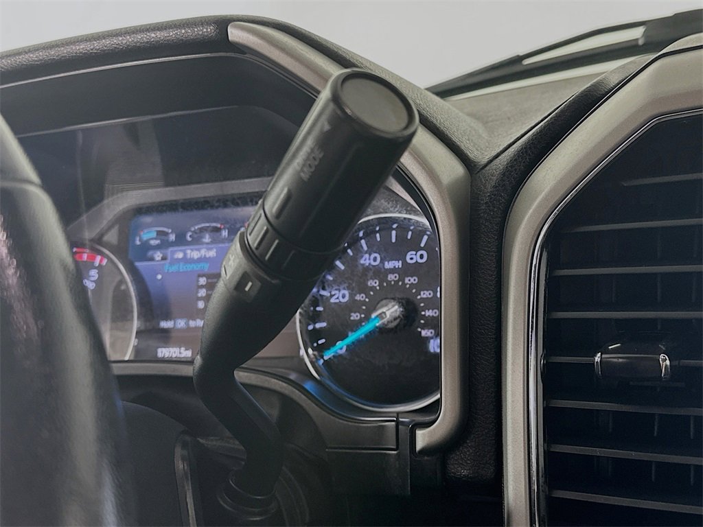 Used 2020 Ford F350 Lariat w/ Lariat Ultimate Package image 16