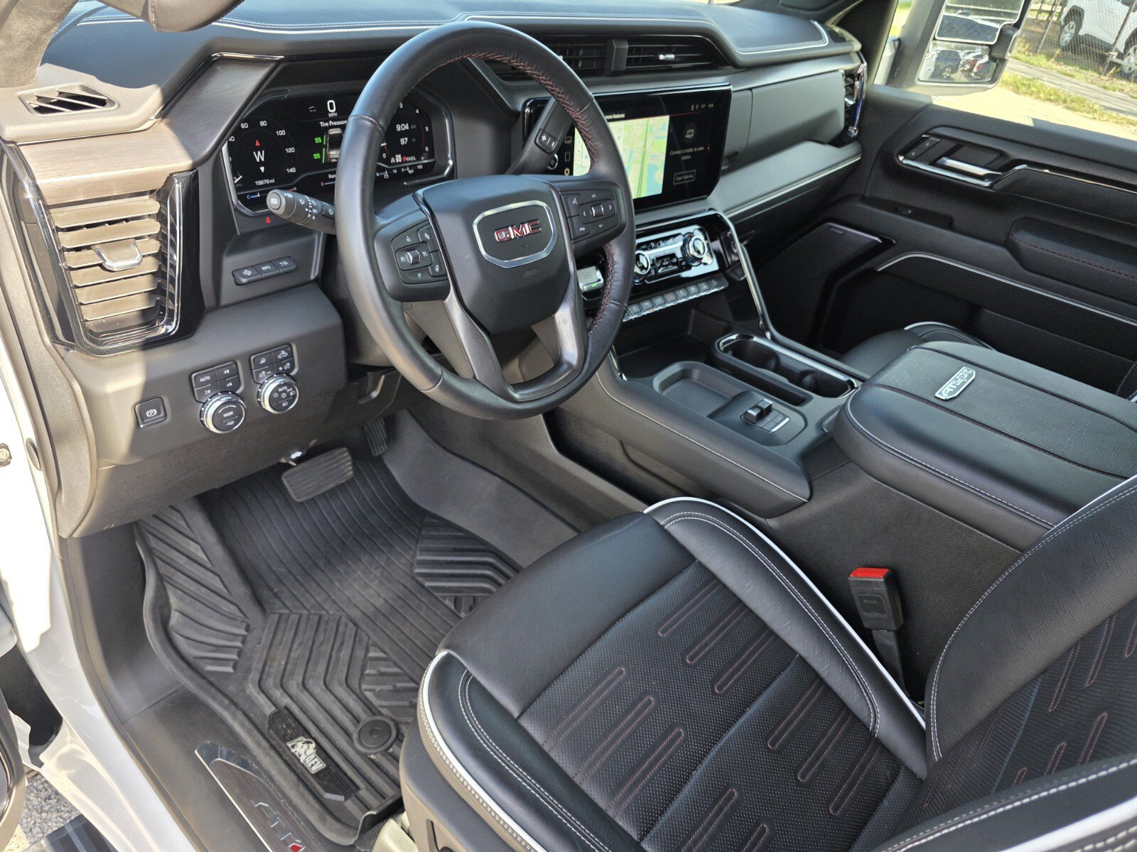 Used 2025 GMC Sierra 2500 AT4X w/ AT4X AEV Edition AWD/4WD image 11