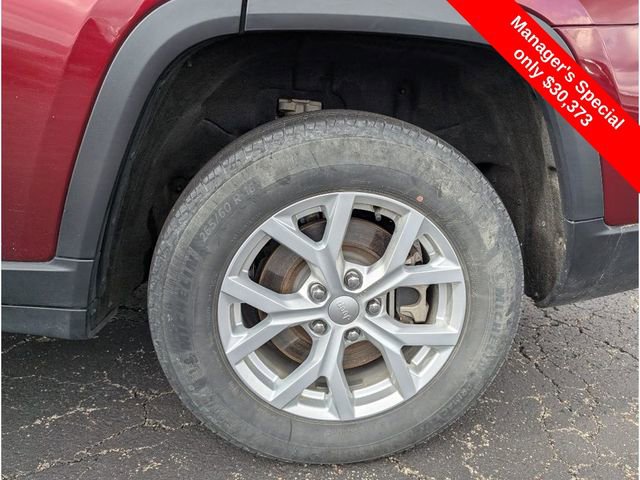 Used 2023 Jeep Grand Cherokee L Limited image 24