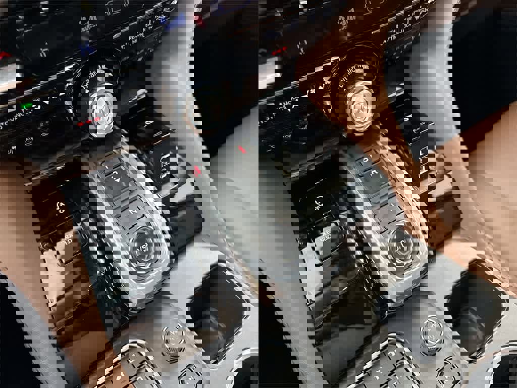 Used 2022 Acura MDX SH-AWD w/ Advance Package image 36