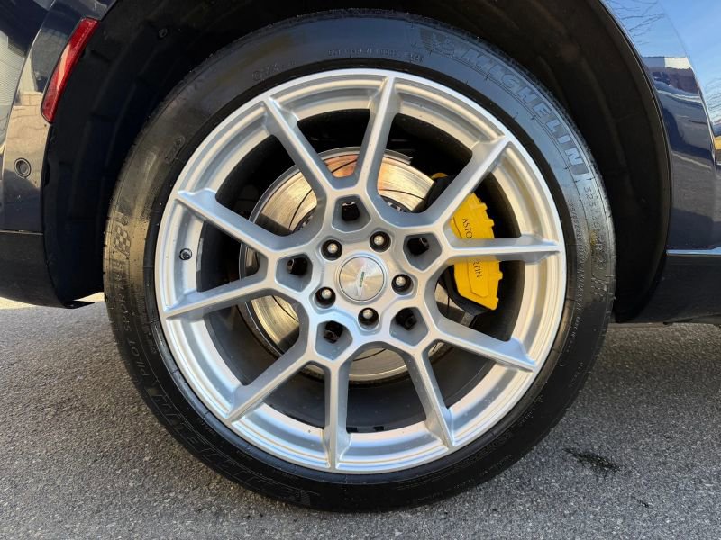 Used 2021 Aston Martin DBX Sport Utility 4D image 38