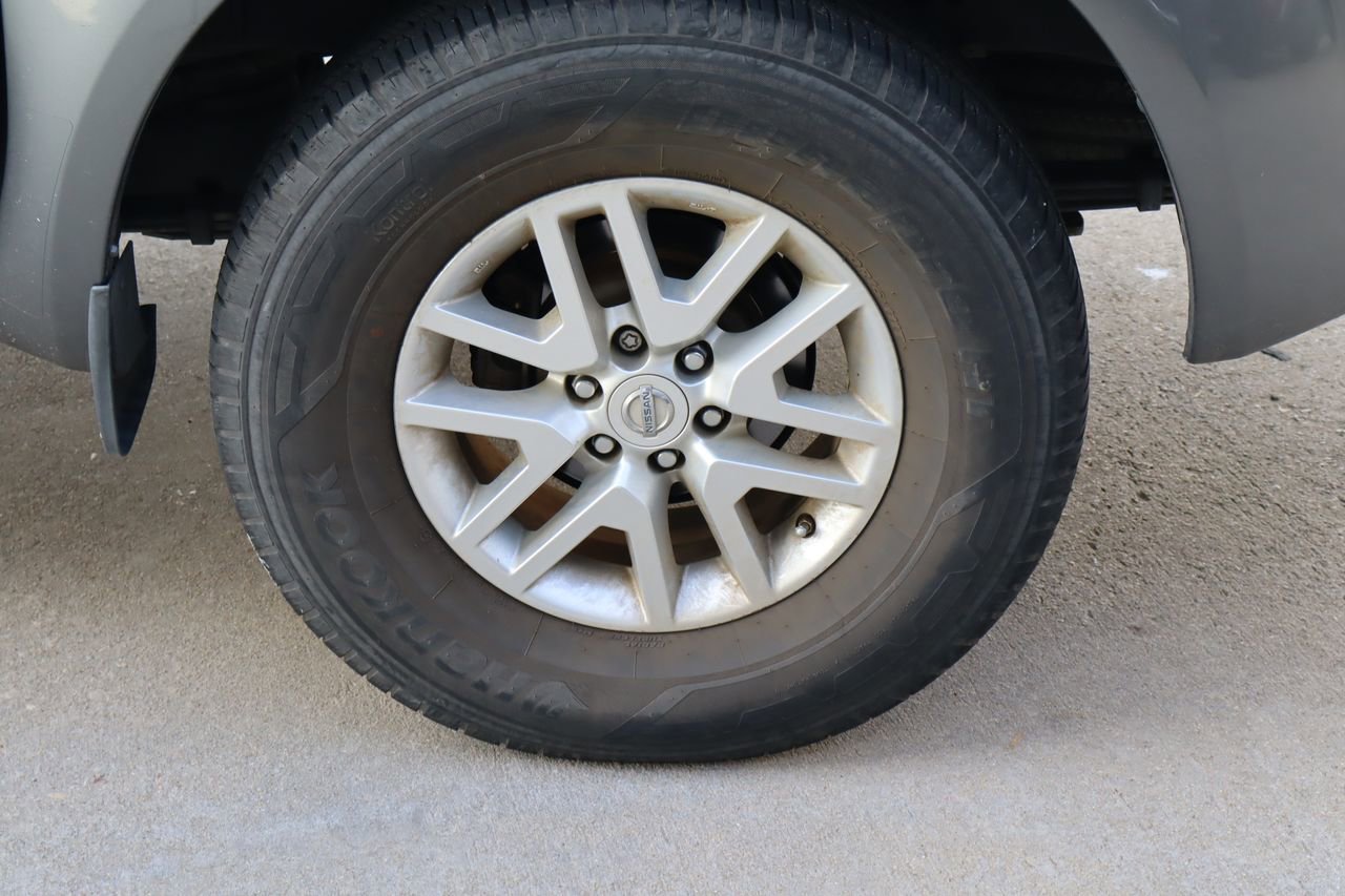 Used 2017 Nissan Frontier SV RWD image 25