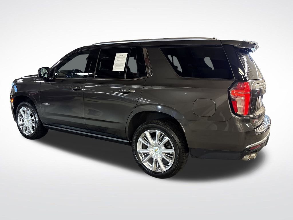 Used 2021 Chevrolet Tahoe High Country w/ Premium Package AWD/4WD image 3