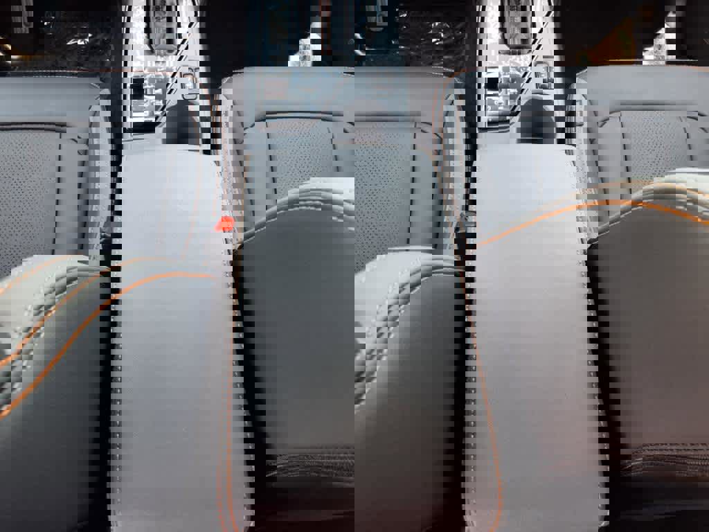 New 2025 Subaru Crosstrek 2.5i Limited w/ Popular Package #3A image 31