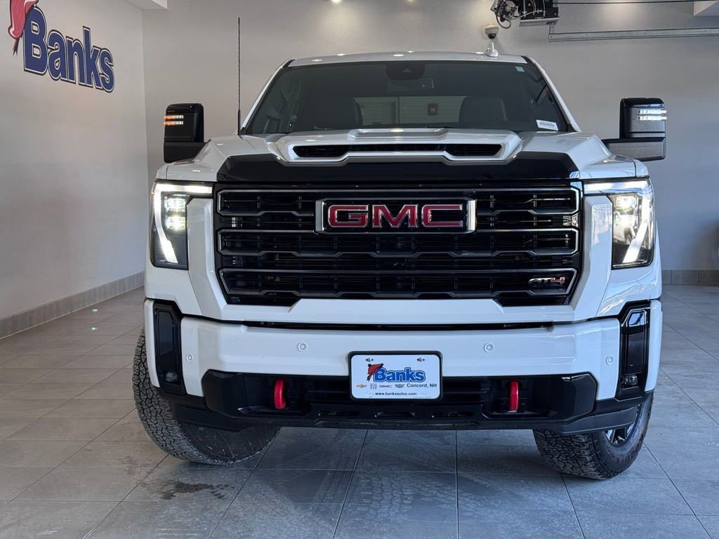 Certified 2025 GMC Sierra 2500 AT4 AWD/4WD image 3