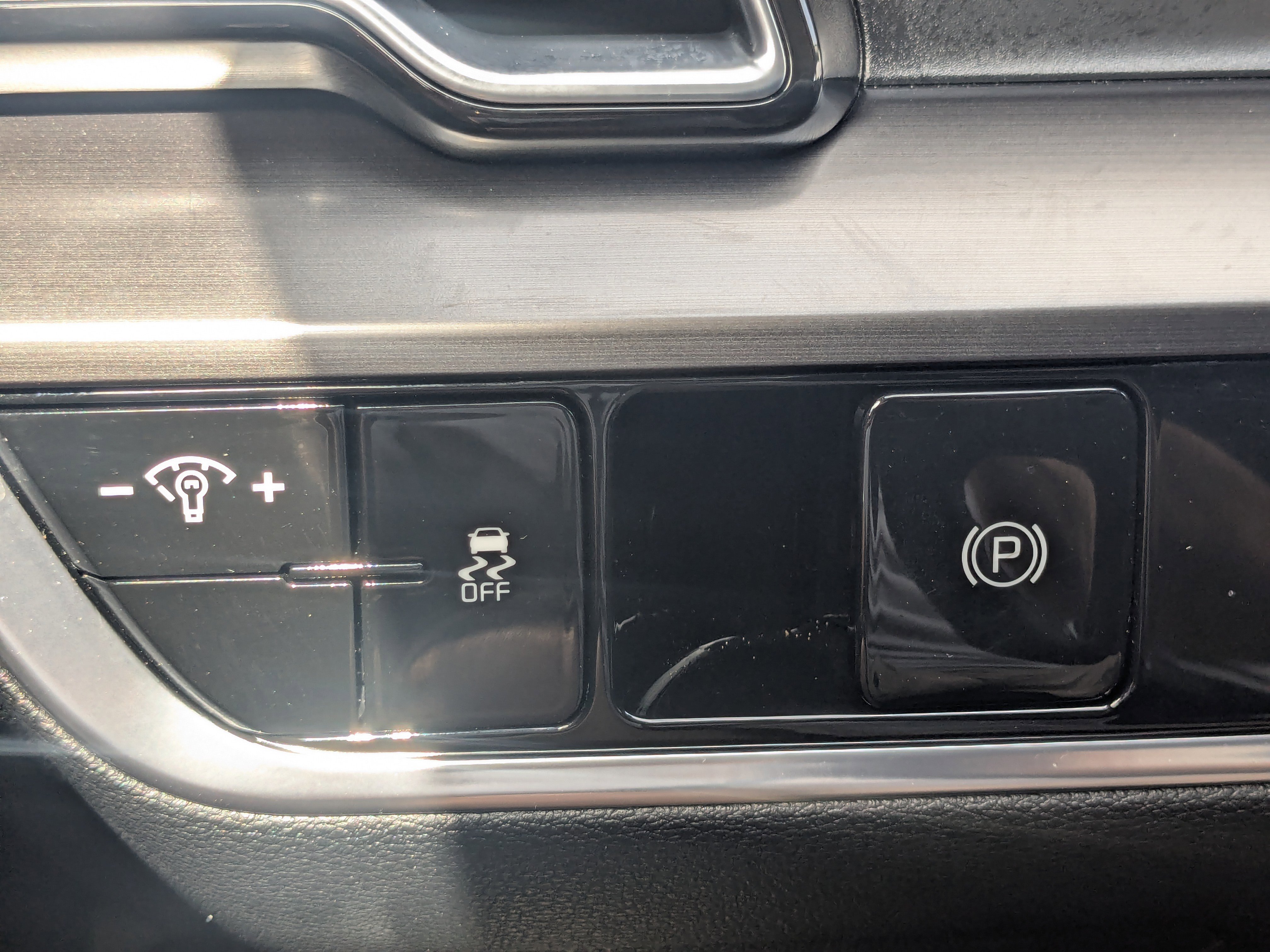 Certified 2025 Kia Sportage EX image 31