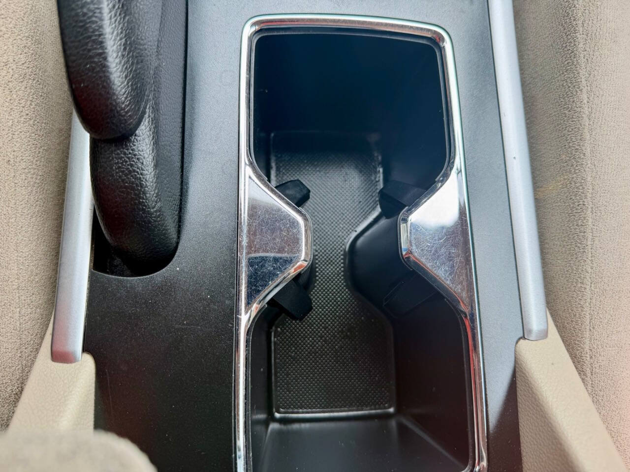 Used 2013 Honda Accord LX image 38