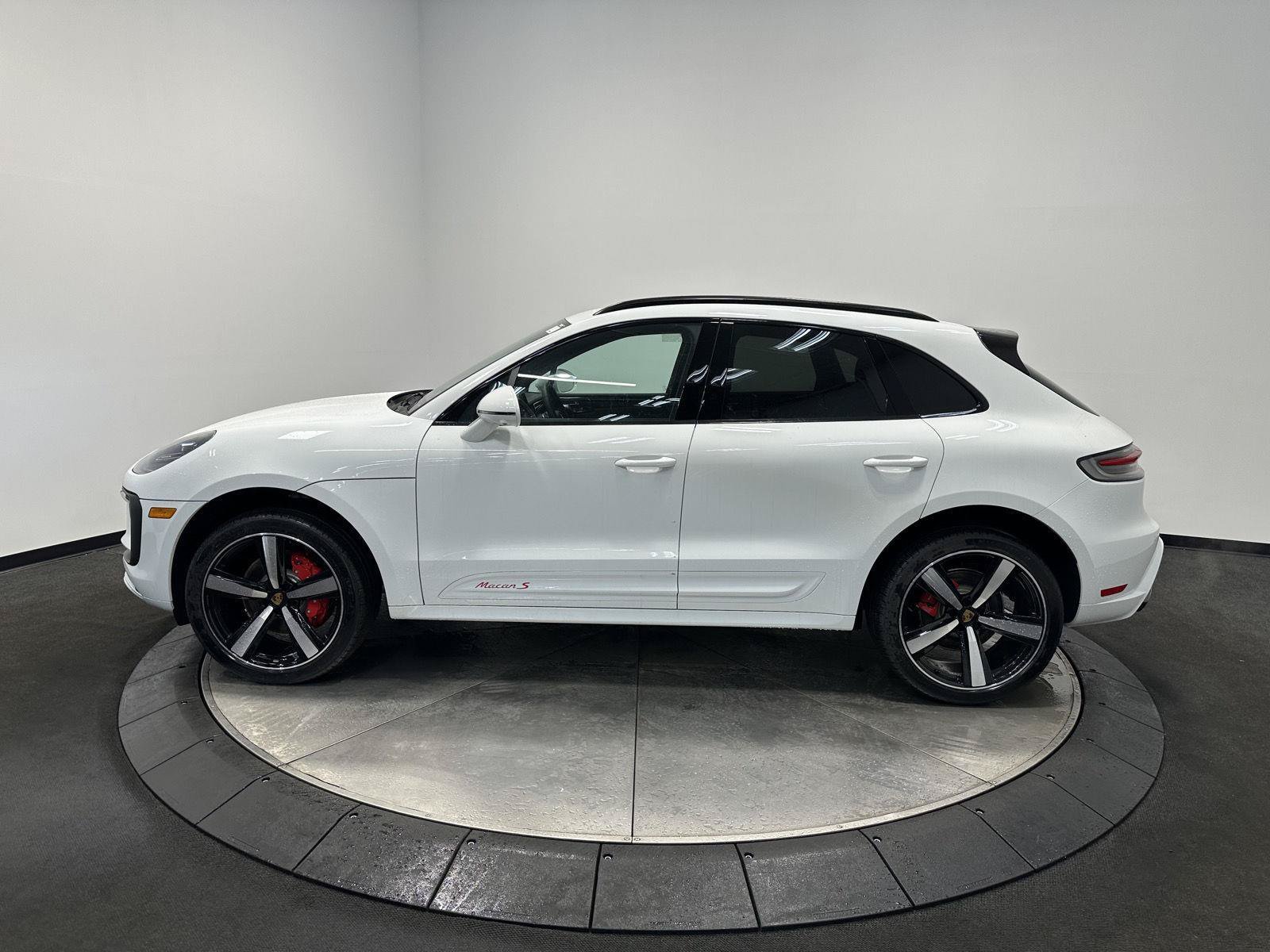 New 2026 Porsche Macan S AWD/4WD image 2