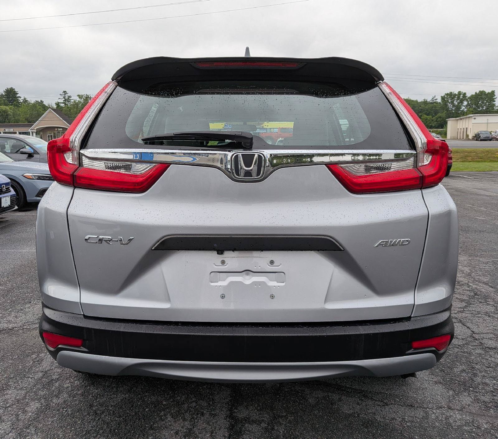 Used 2019 Honda CR-V LX image 9