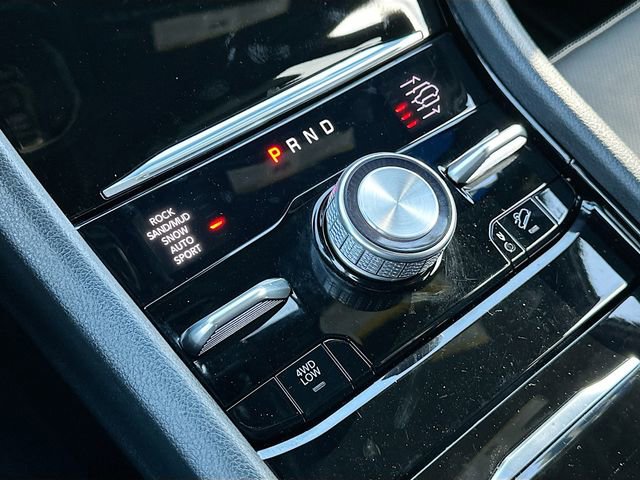 Used 2024 Jeep Grand Cherokee Overland w/ Trailer Tow Package image 17