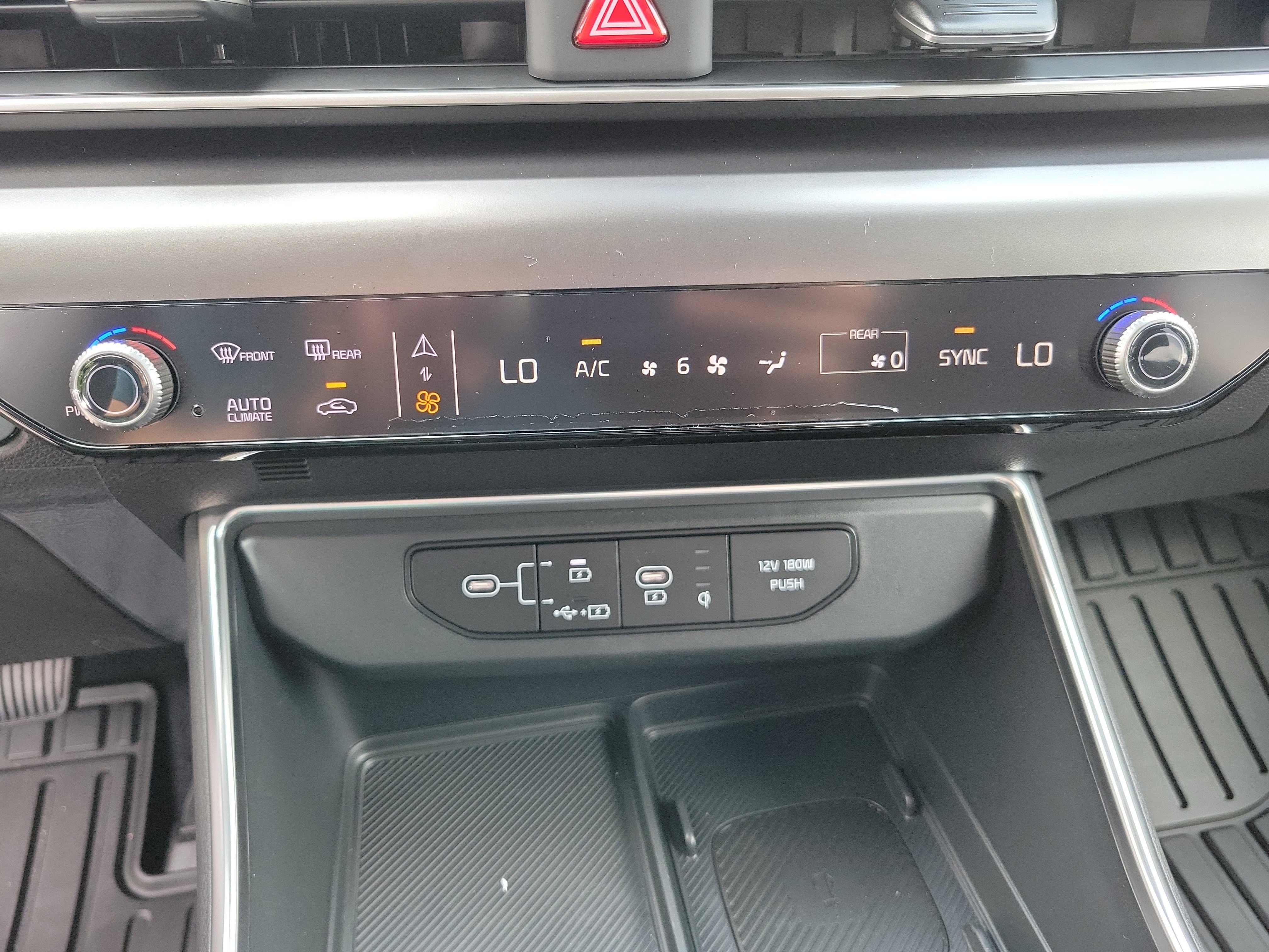 New 2026 Kia Carnival SX image 13