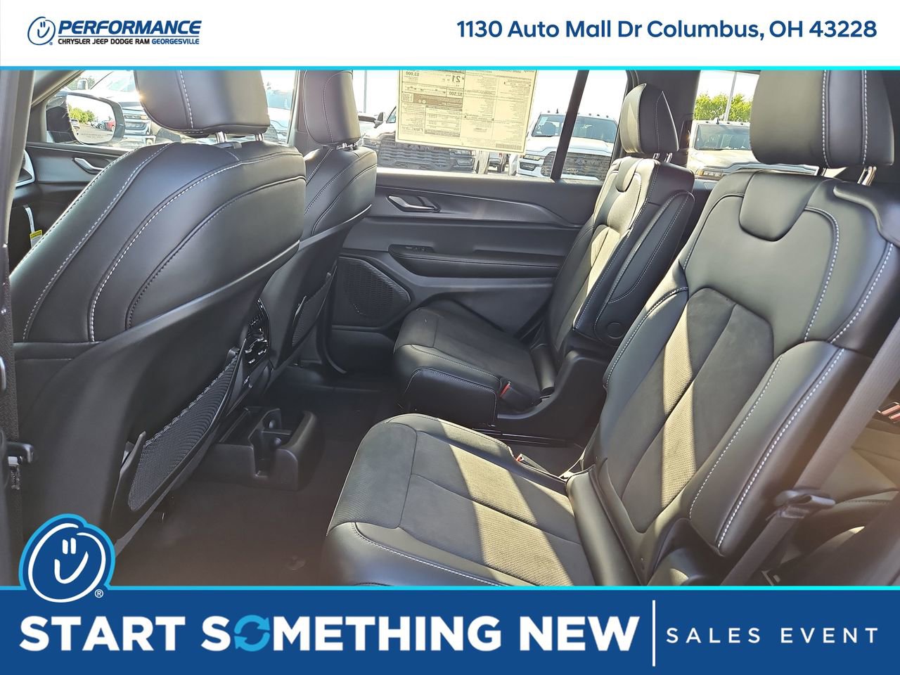 New 2025 Jeep Grand Cherokee L Laredo image 14