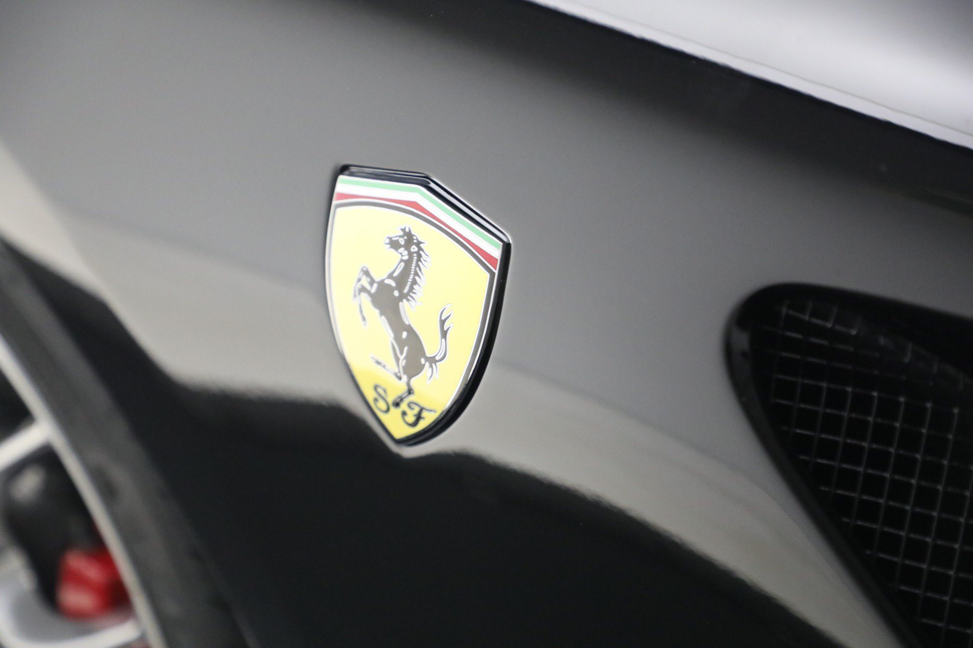 Used 2009 Ferrari 599 GTB Fiorano RWD image 31