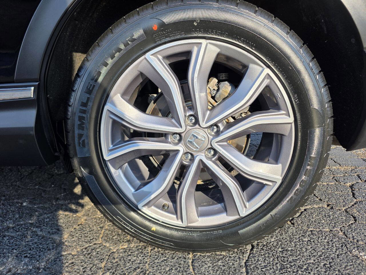 Used 2020 Honda CR-V Touring image 29