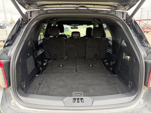 Used 2022 Ford Explorer ST-Line w/ Class IV Trailer Tow Package RWD image 7