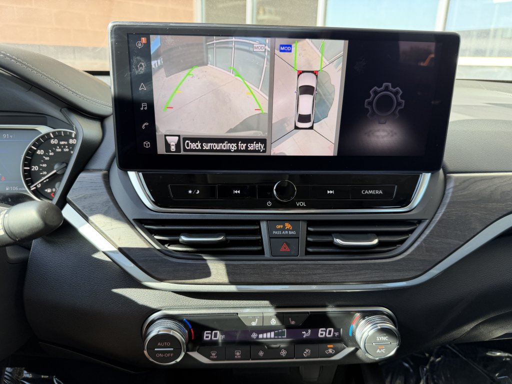 Used 2025 Nissan Altima 2.5 SL AWD/4WD image 19