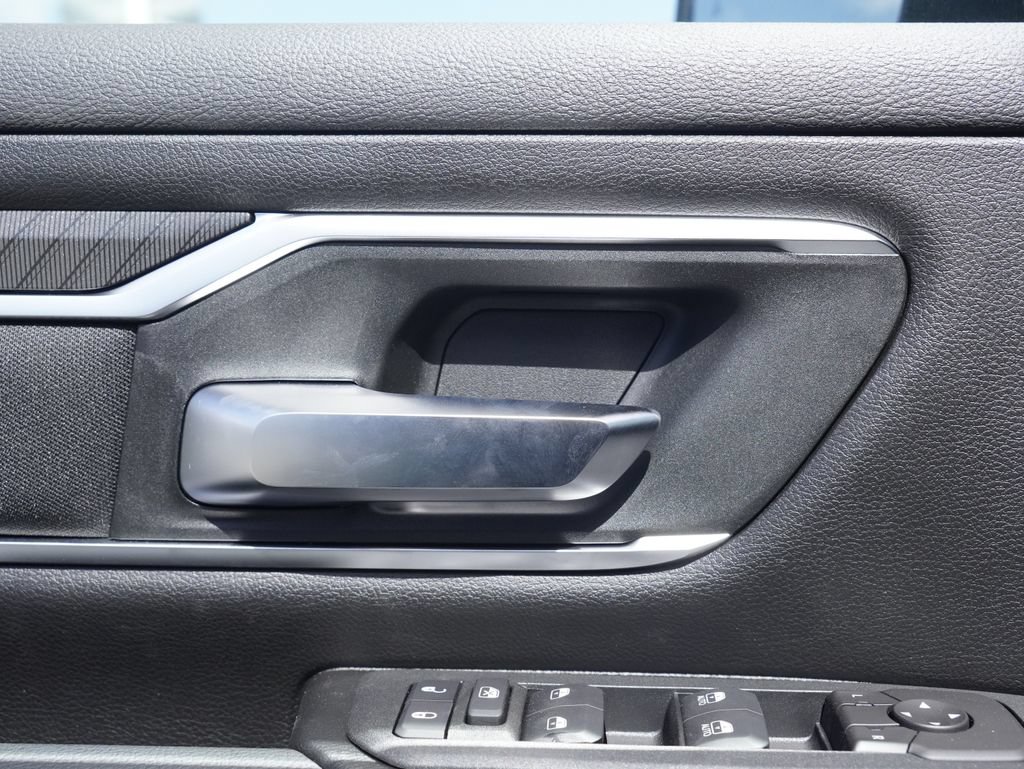 New 2026 RAM 1500 Big Horn AWD/4WD image 12