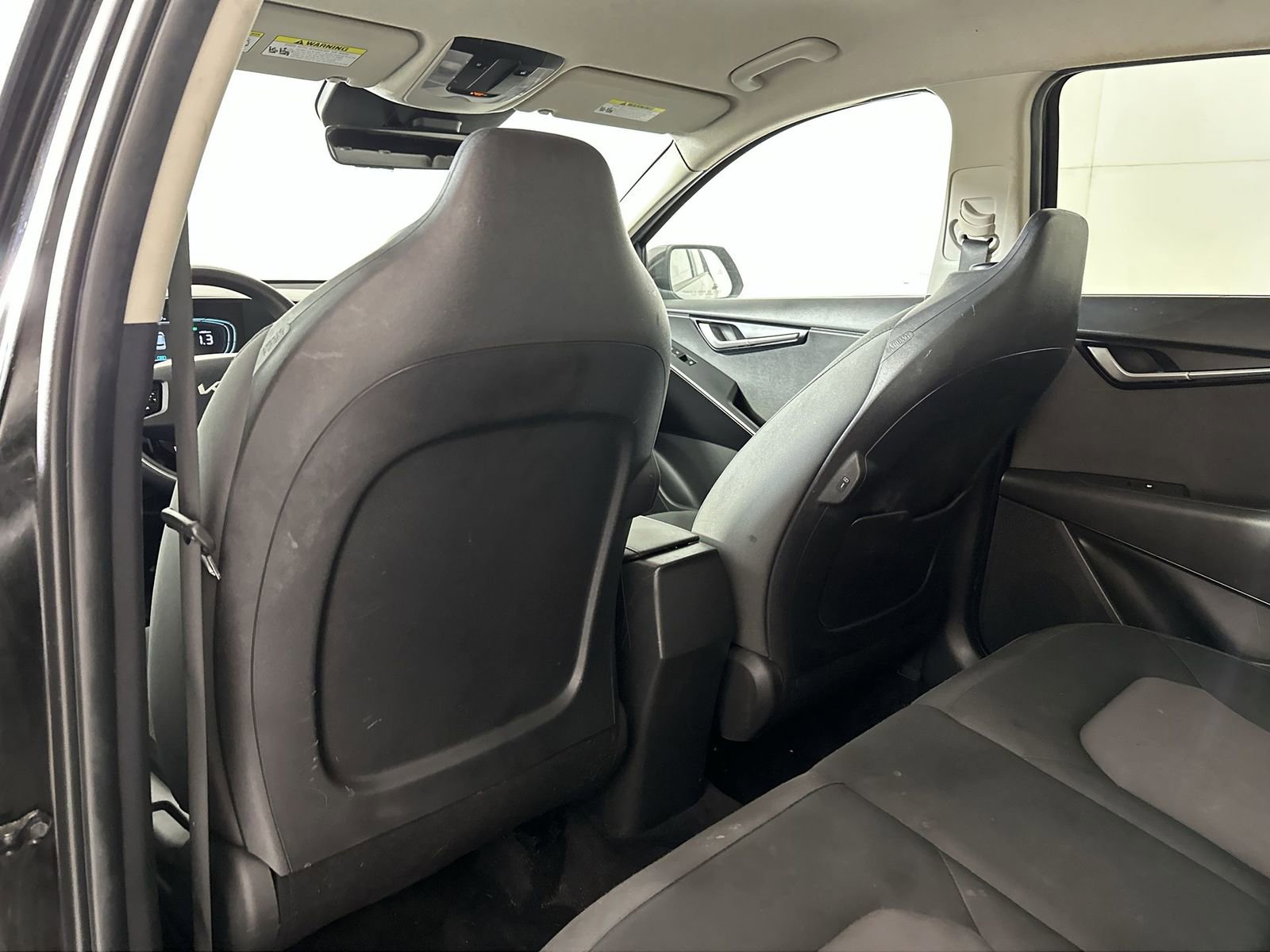 Used 2024 Kia Niro LX FWD image 24