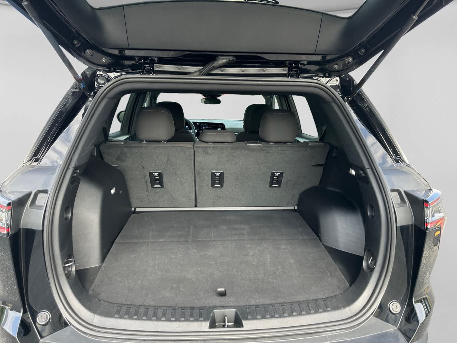 Used 2026 Chevrolet Equinox LT FWD image 19