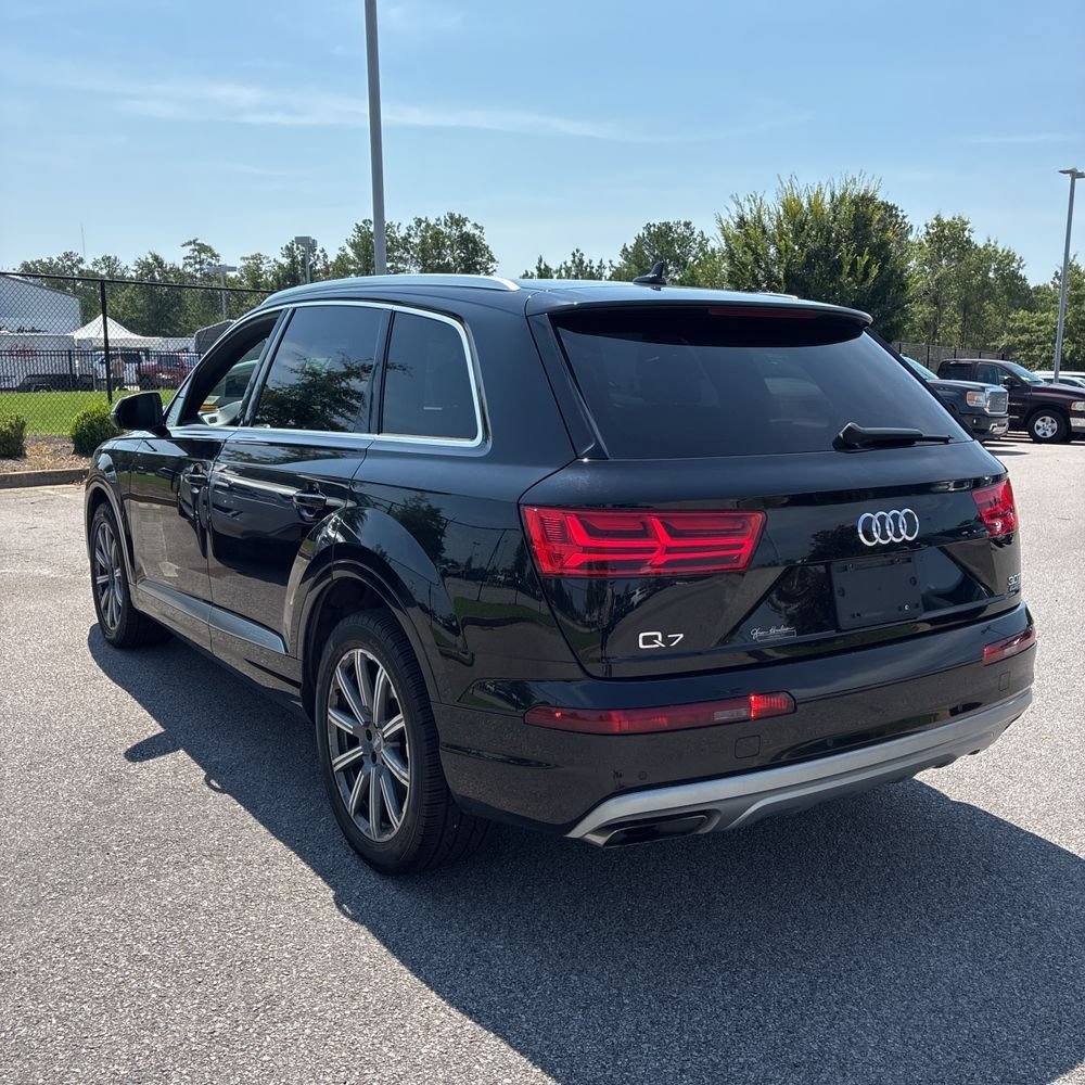 Used 2018 Audi Q7 3.0T Prestige AWD/4WD image 4