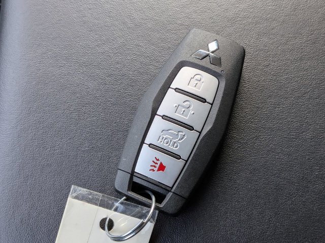 Used 2025 Mitsubishi Outlander SEL FWD image 29