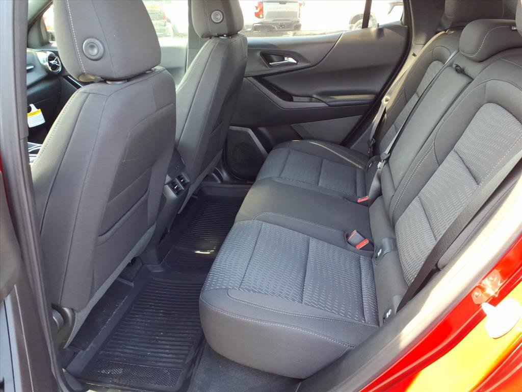 New 2026 Chevrolet Equinox LT w/ Safety and Technology Package image 17