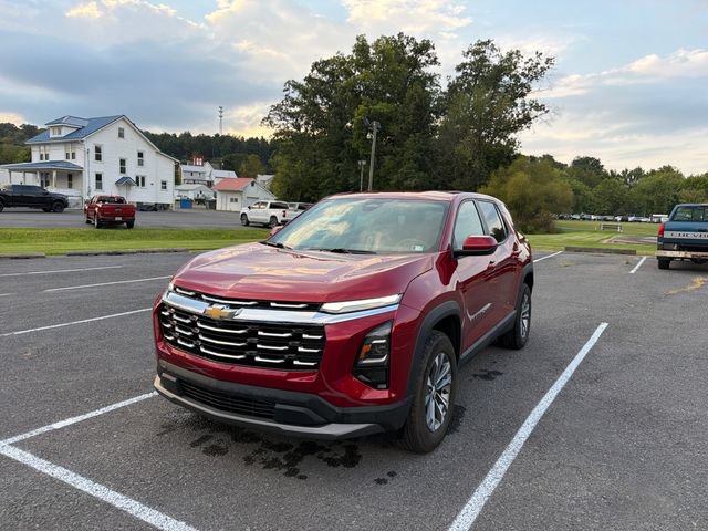 Used 2026 Chevrolet Equinox LT w/ Convenience Package II AWD/4WD image 5