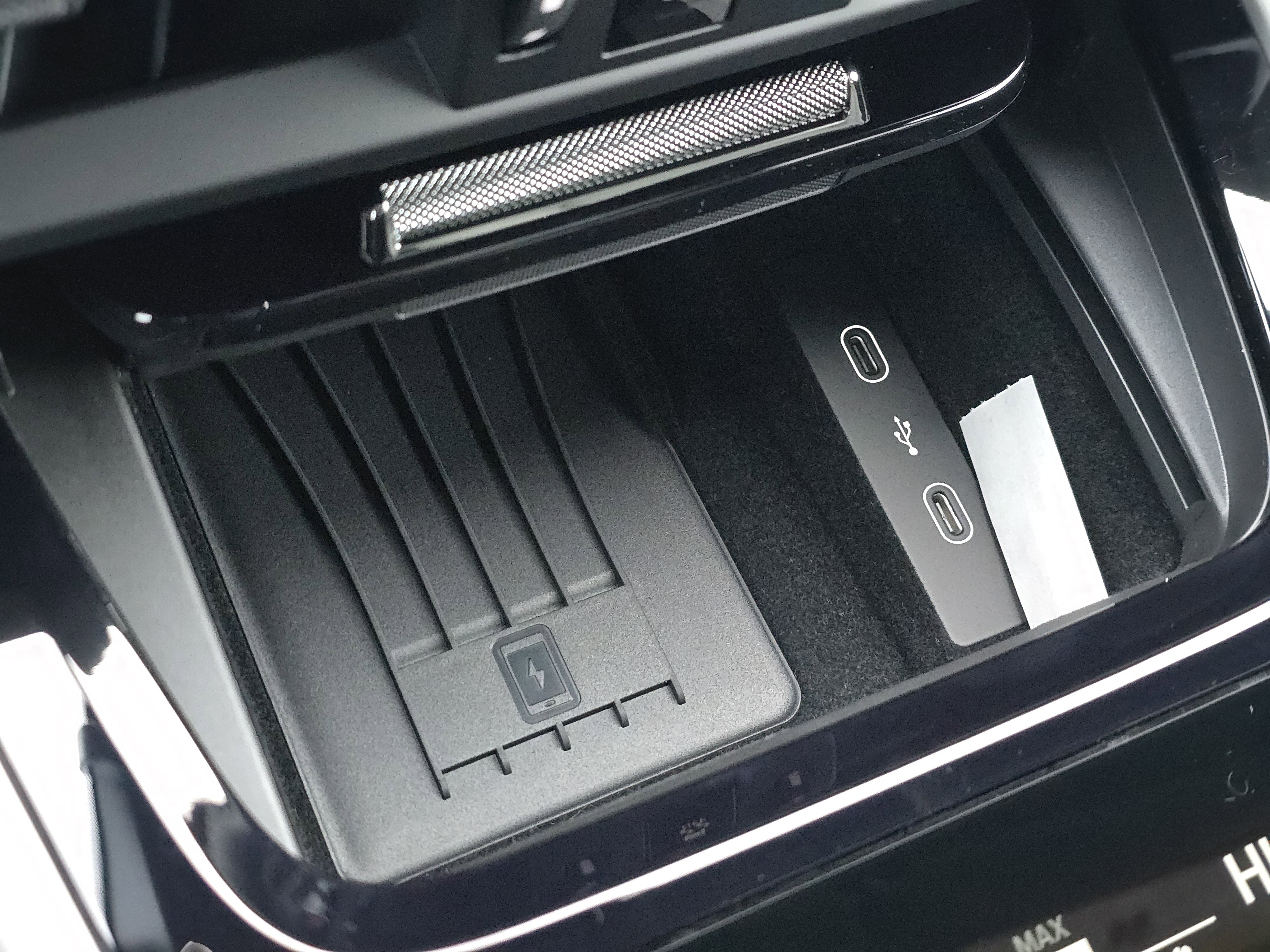 New 2026 Porsche Cayenne GTS image 24