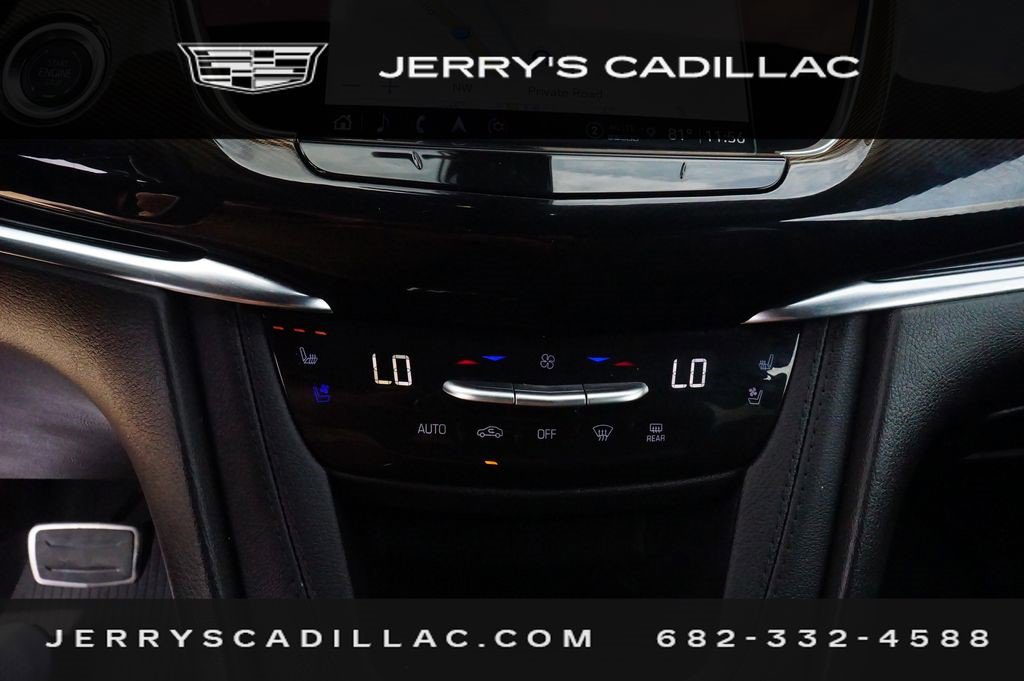 Certified 2025 Cadillac XT6 Sport w/ Platinum Package AWD/4WD image 13