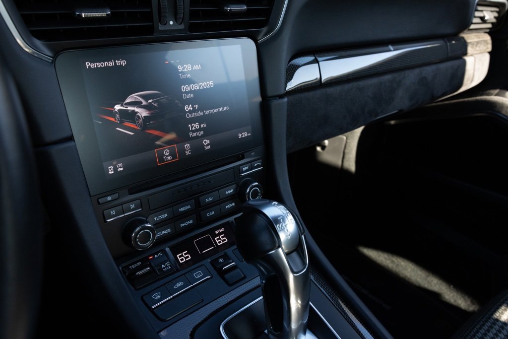 Used 2018 Porsche 911 GT3 image 26