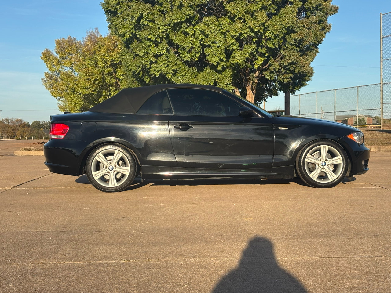 Used 2009 BMW 128i Convertible image 21