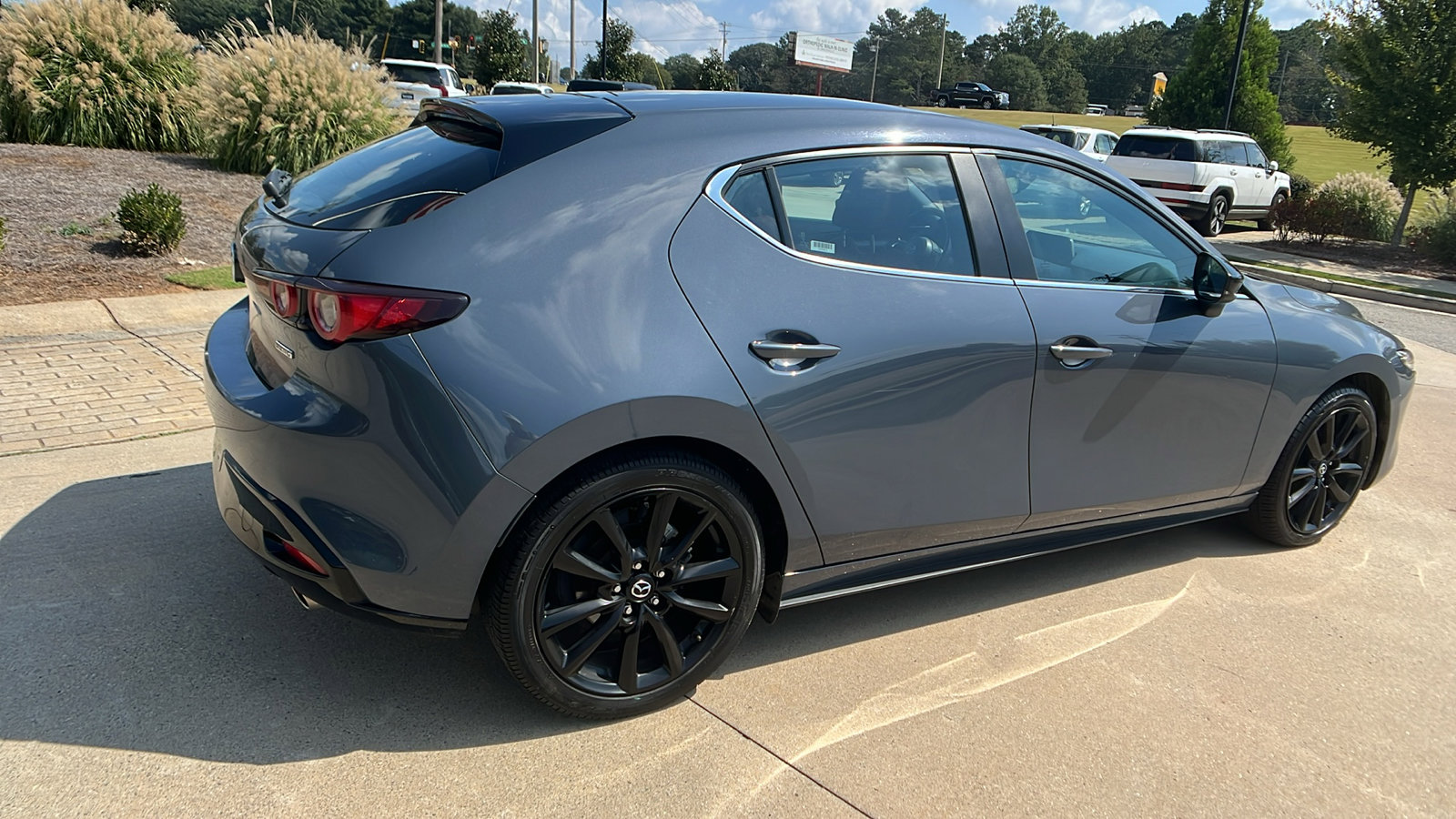 Used 2024 MAZDA MAZDA3 s image 8