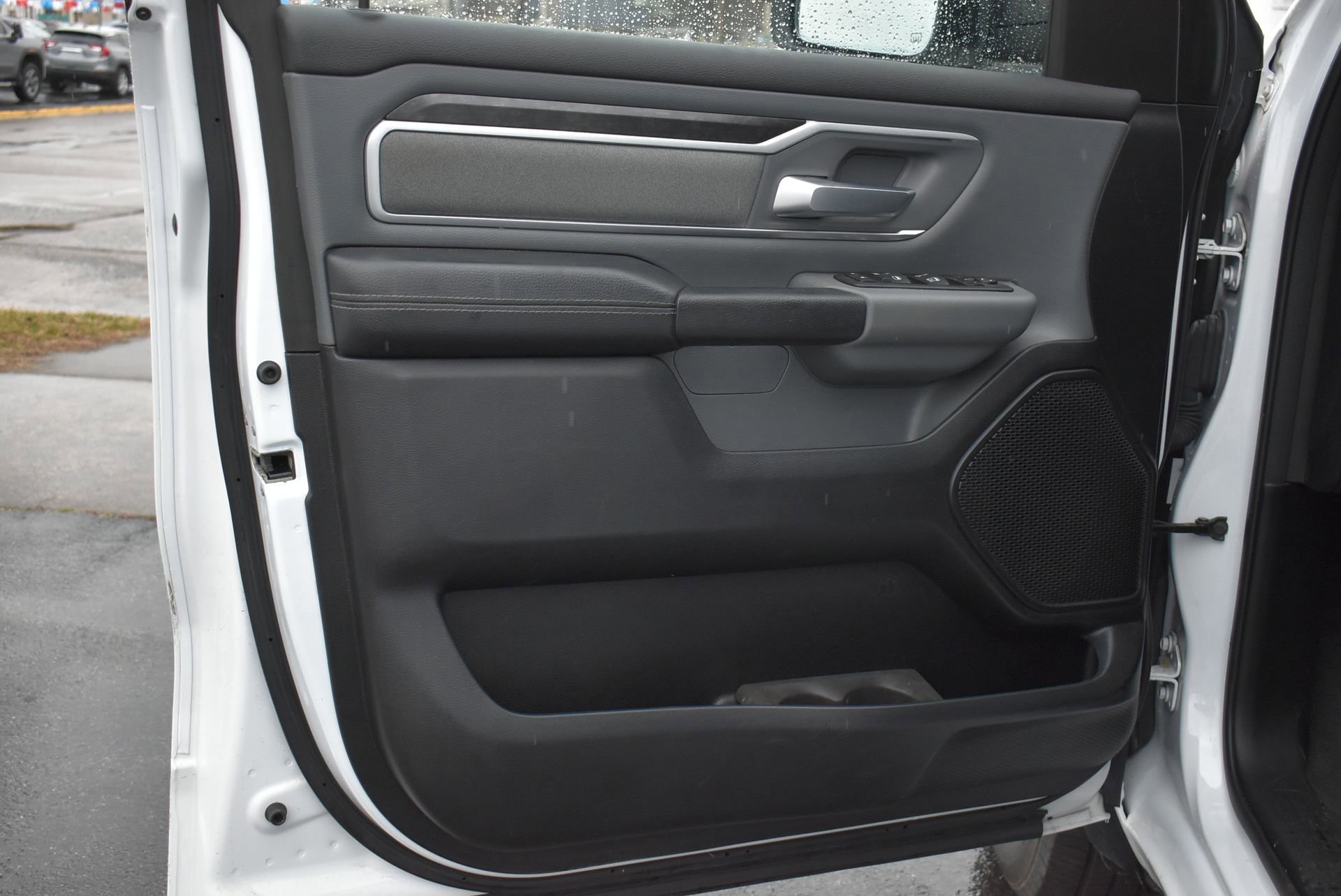 Used 2021 RAM 1500 Big Horn image 12