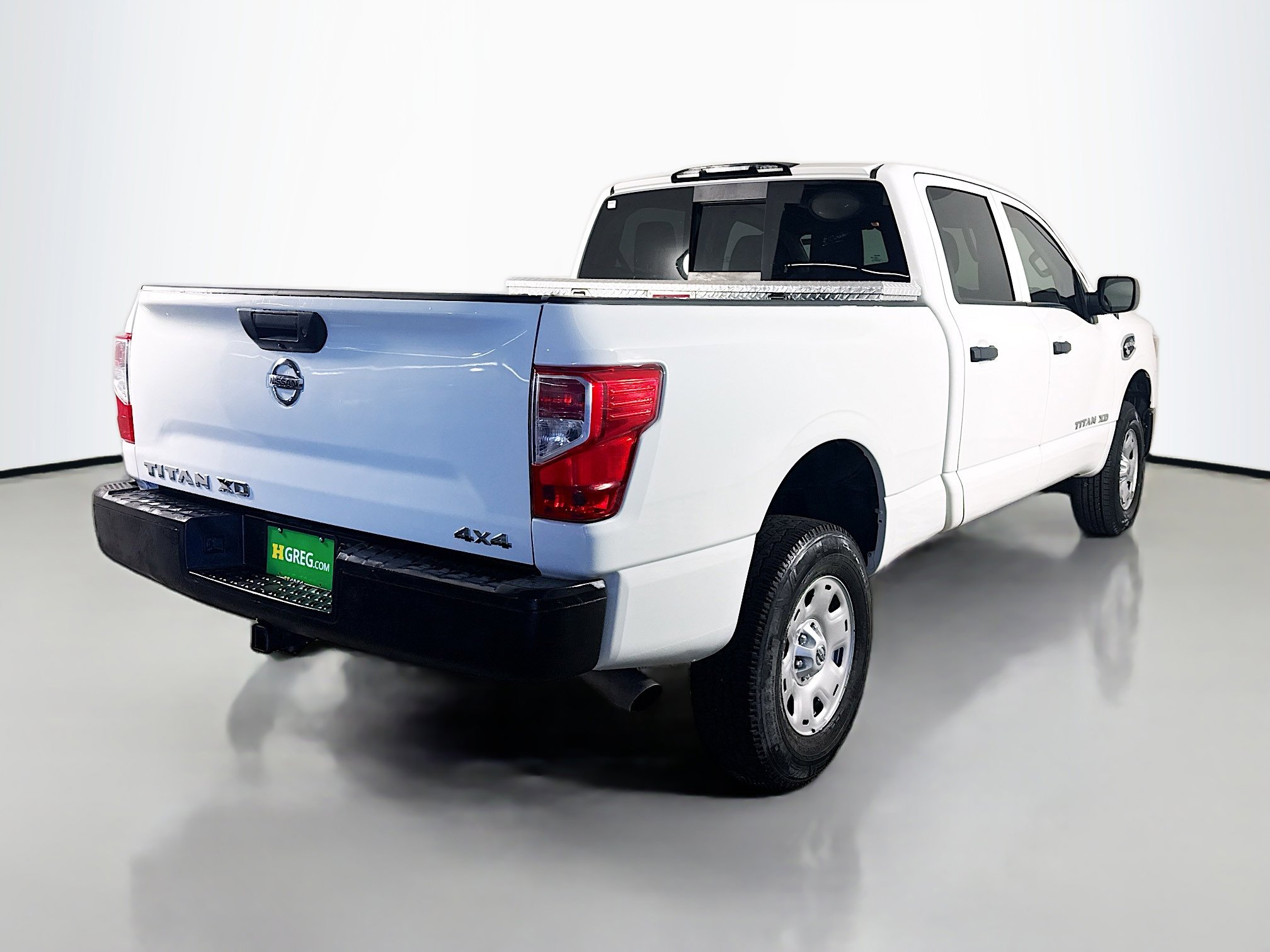 Used 2019 Nissan Titan S w/ S Utility Package image 10