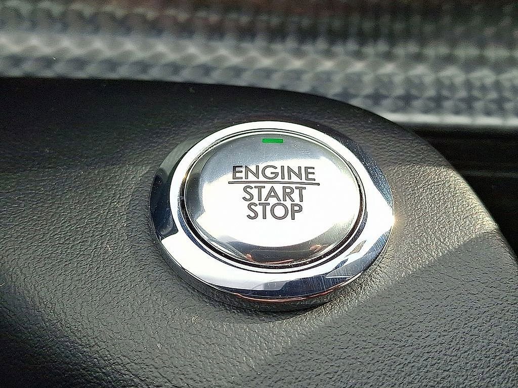 Used 2023 Lincoln Aviator Black Label w/ Dynamic Handling Package AWD/4WD image 24