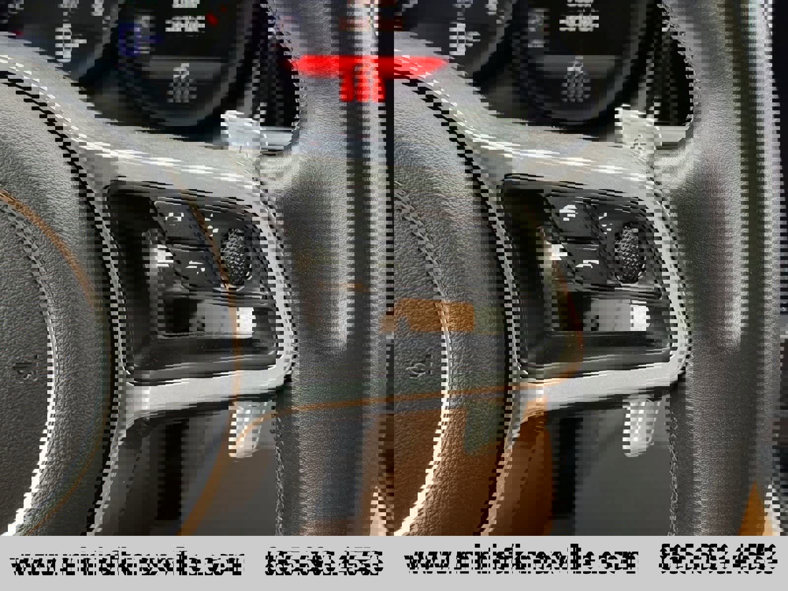 Used 2021 Porsche Macan image 19