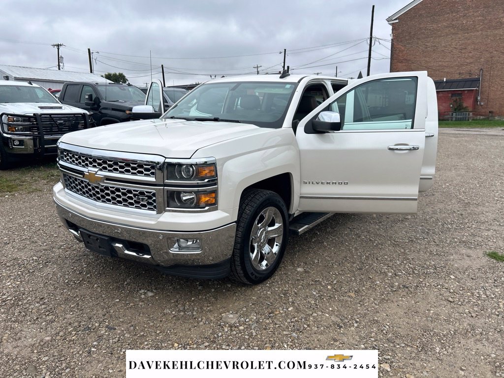 Used 2015 Chevrolet Silverado 1500 LTZ w/ LTZ Plus Package AWD/4WD image 22