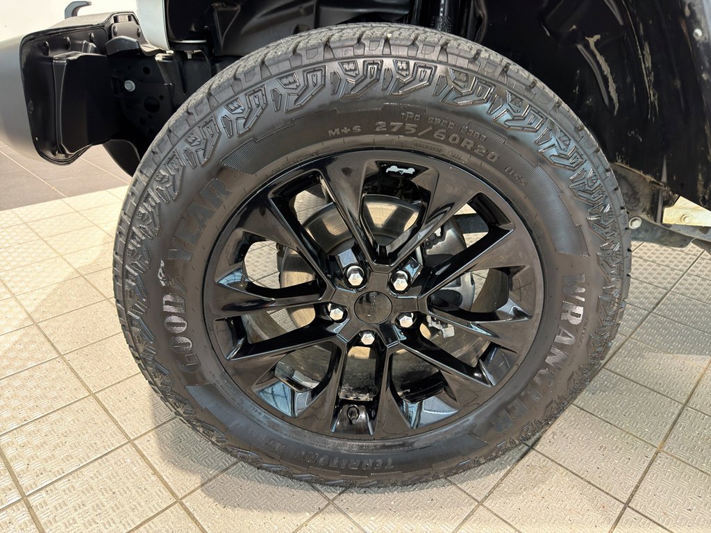 Used 2021 Jeep Wrangler Unlimited Sahara w/ Cold Weather Group image 9