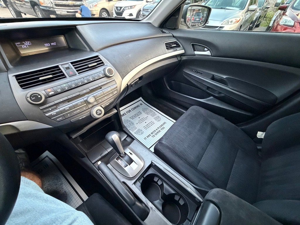 Used 2012 Honda Accord LX image 12